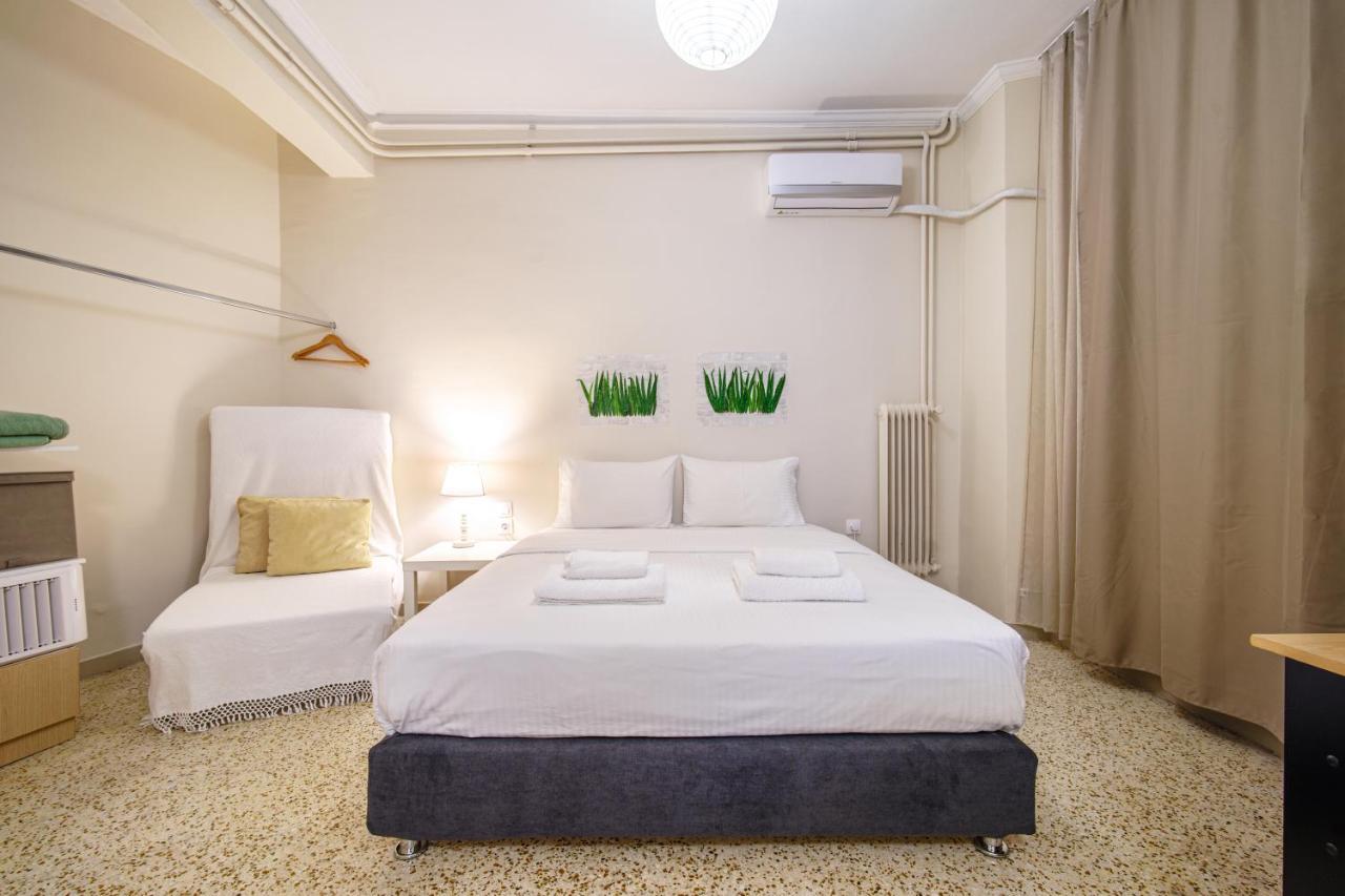 Filopappou Decent Apartment Athen Eksteriør bilde