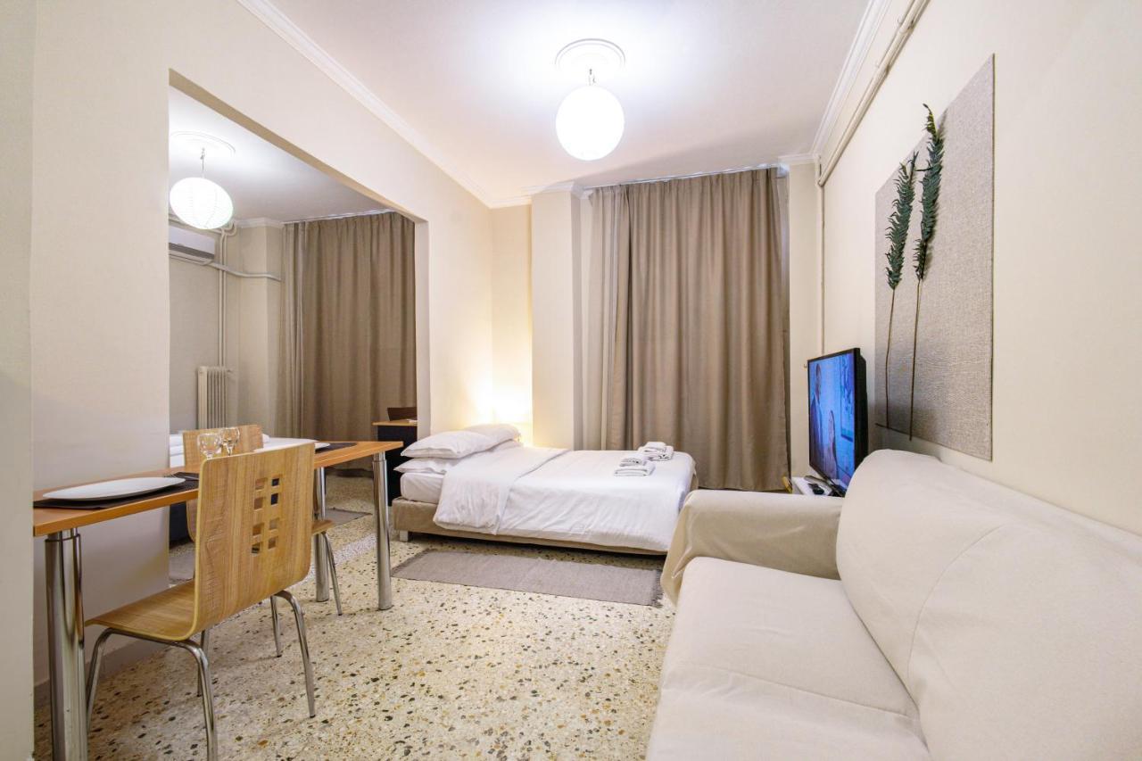 Filopappou Decent Apartment Athen Eksteriør bilde