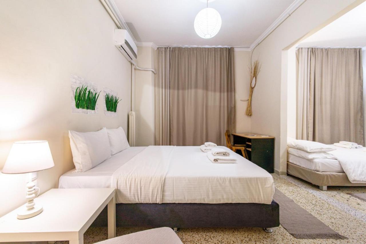 Filopappou Decent Apartment Athen Eksteriør bilde
