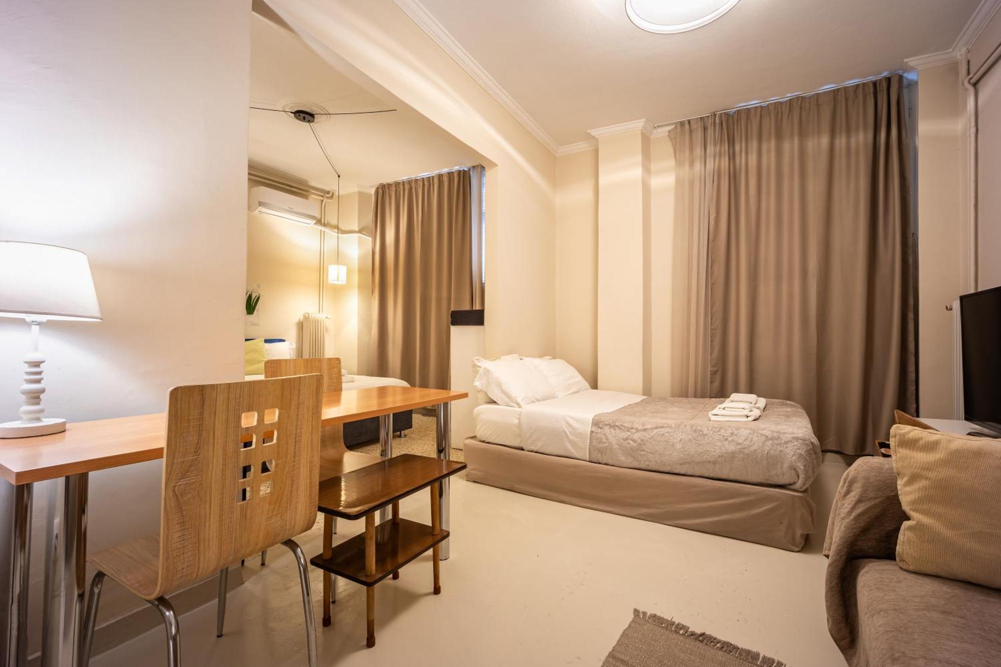 Filopappou Decent Apartment Athen Eksteriør bilde